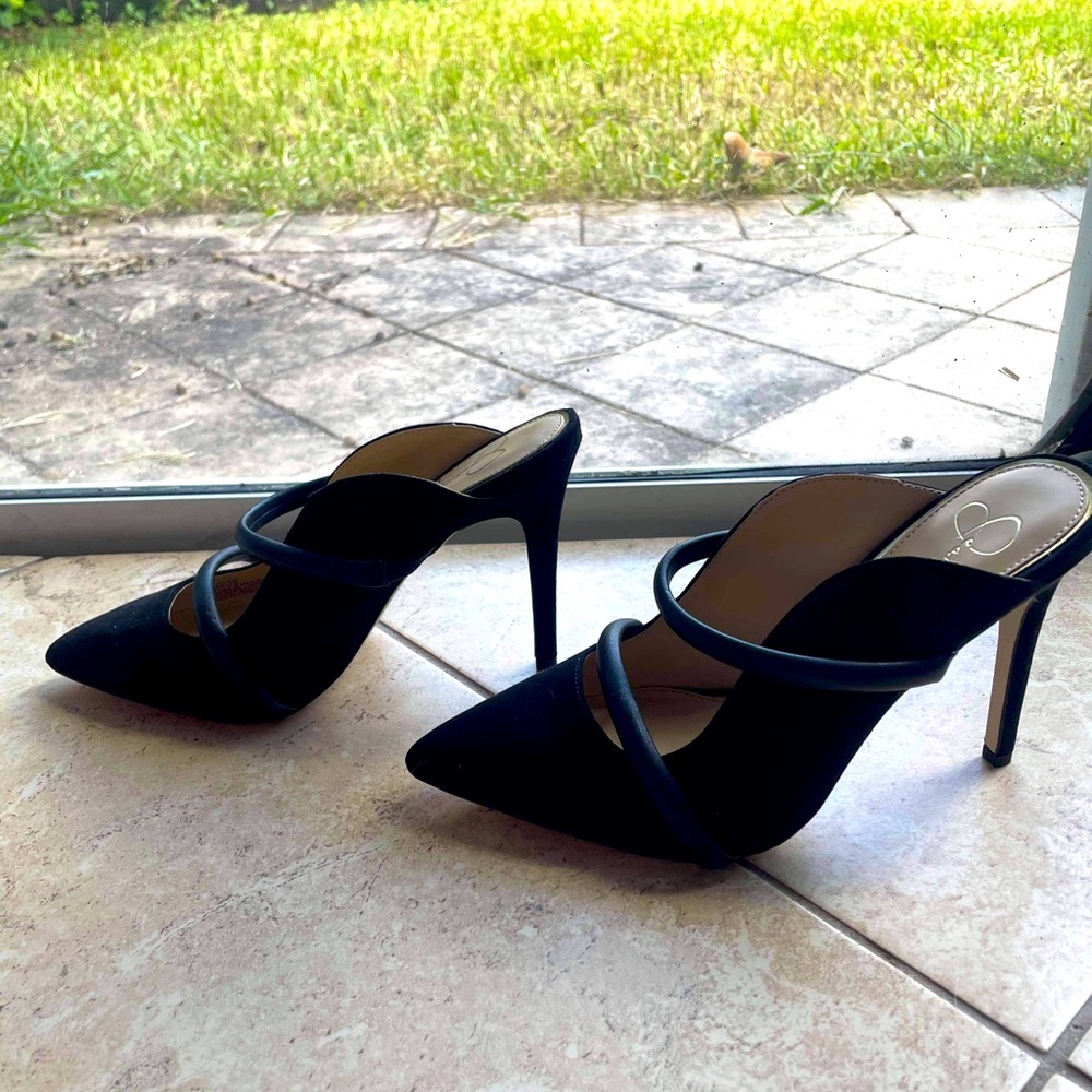 Jessica Simpson 7.5 Philda Mule Brand New